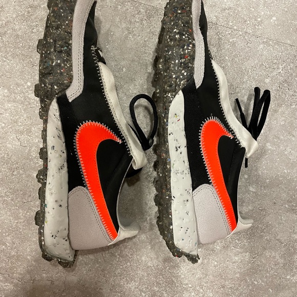 Nike running/hiking shoes- great grip! - Picture 4 of 5